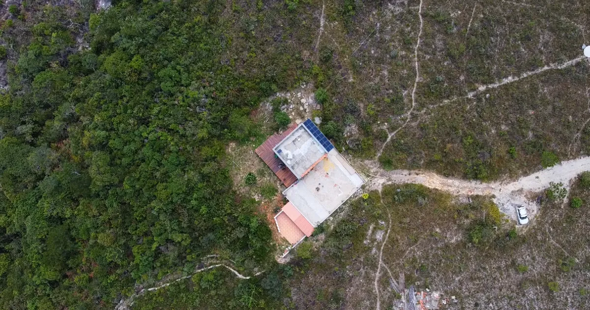 Foto aérea da sede do Parque Pedra do Sol por Daniel Carlos Botrel.